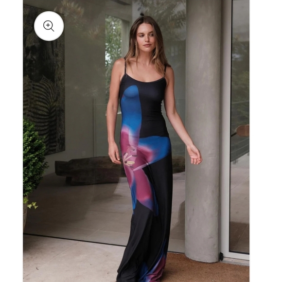 Lily Floral Dress NWOT - Picture 4 of 15